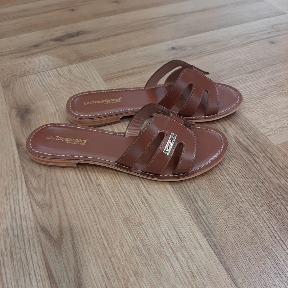 Damia Tan – Image 2