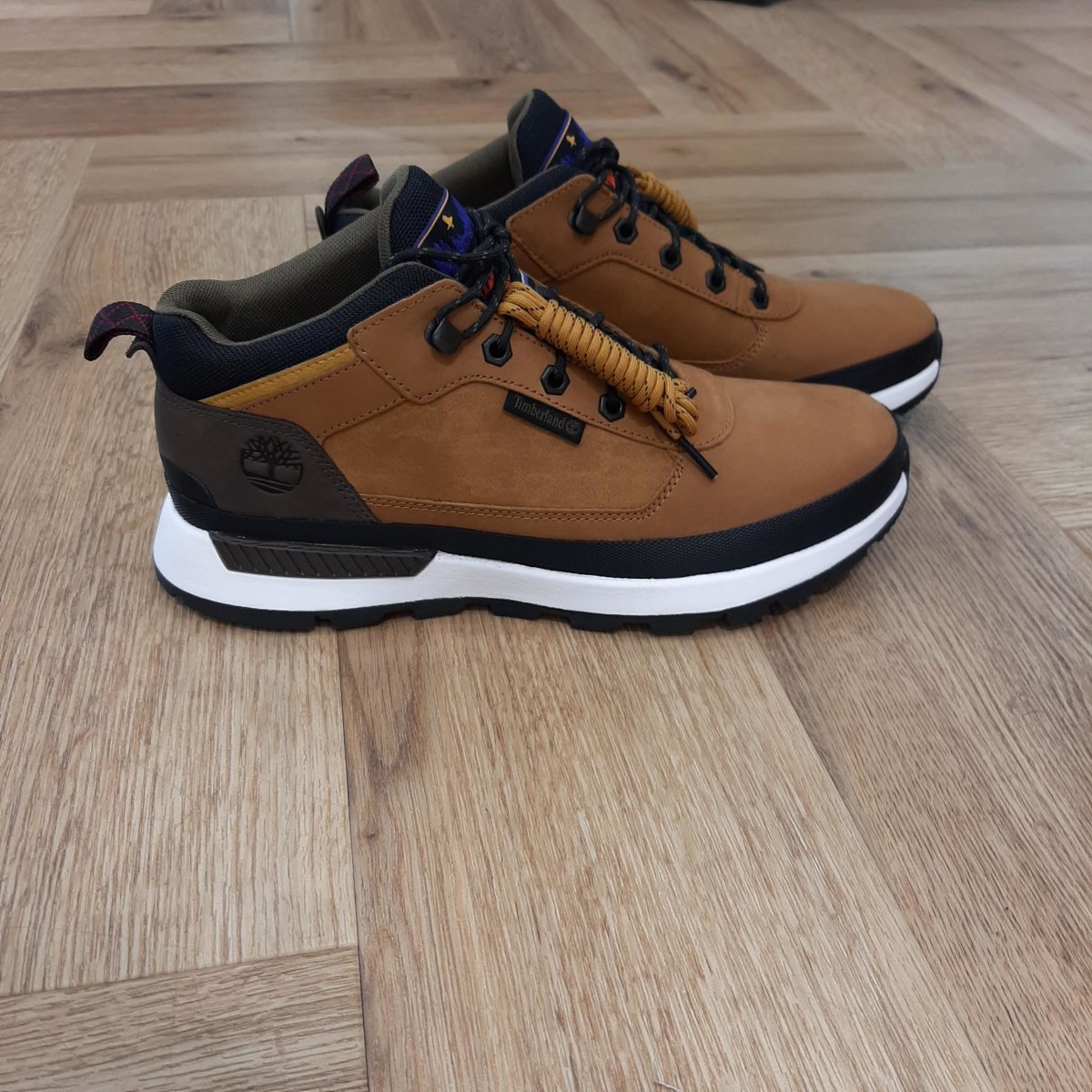 Field Trekker Mid – Image 2