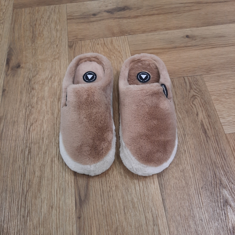 Yuma Groseto Camel Beige – Image 3