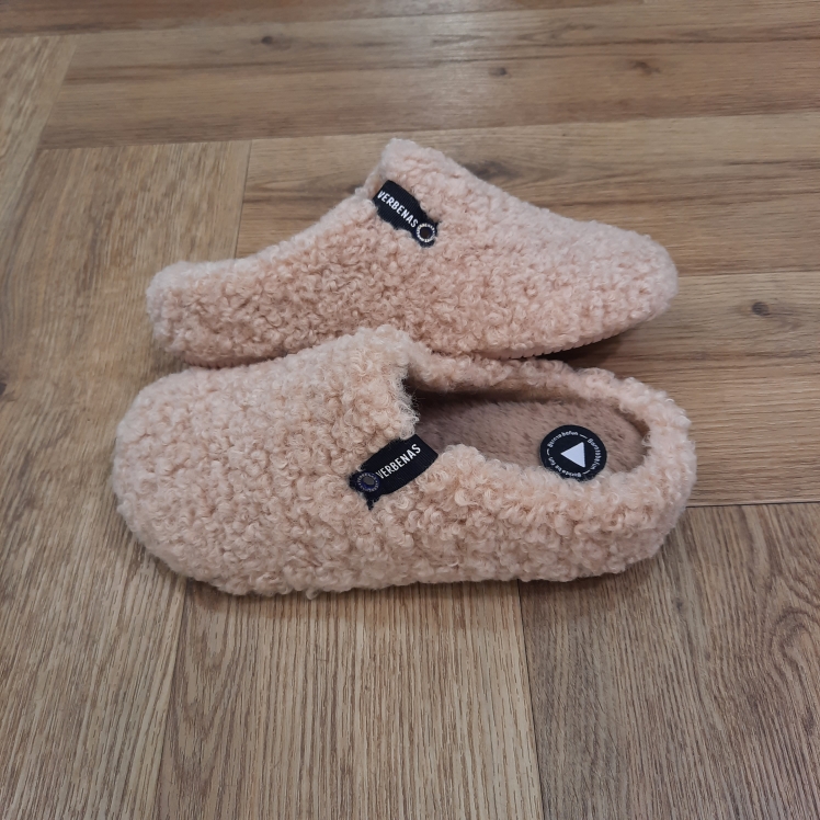 York Curly Sand – Image 3