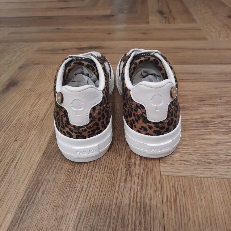 Walnut Platform Léopard – Image 4