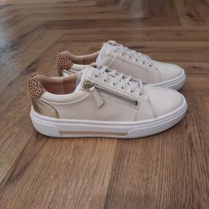 Clarks Hollyrose Zip