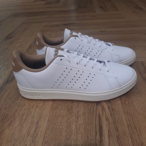 Adidas Advantage White