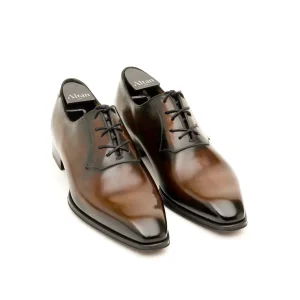 Richelieu à Plastron Caramel Foncé