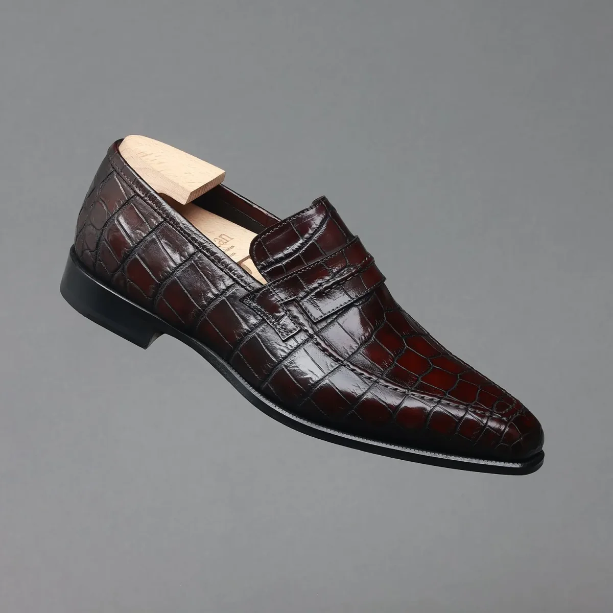 Mocassin Le Lincoln en Cuir de Crocodile Acajou – Image 4