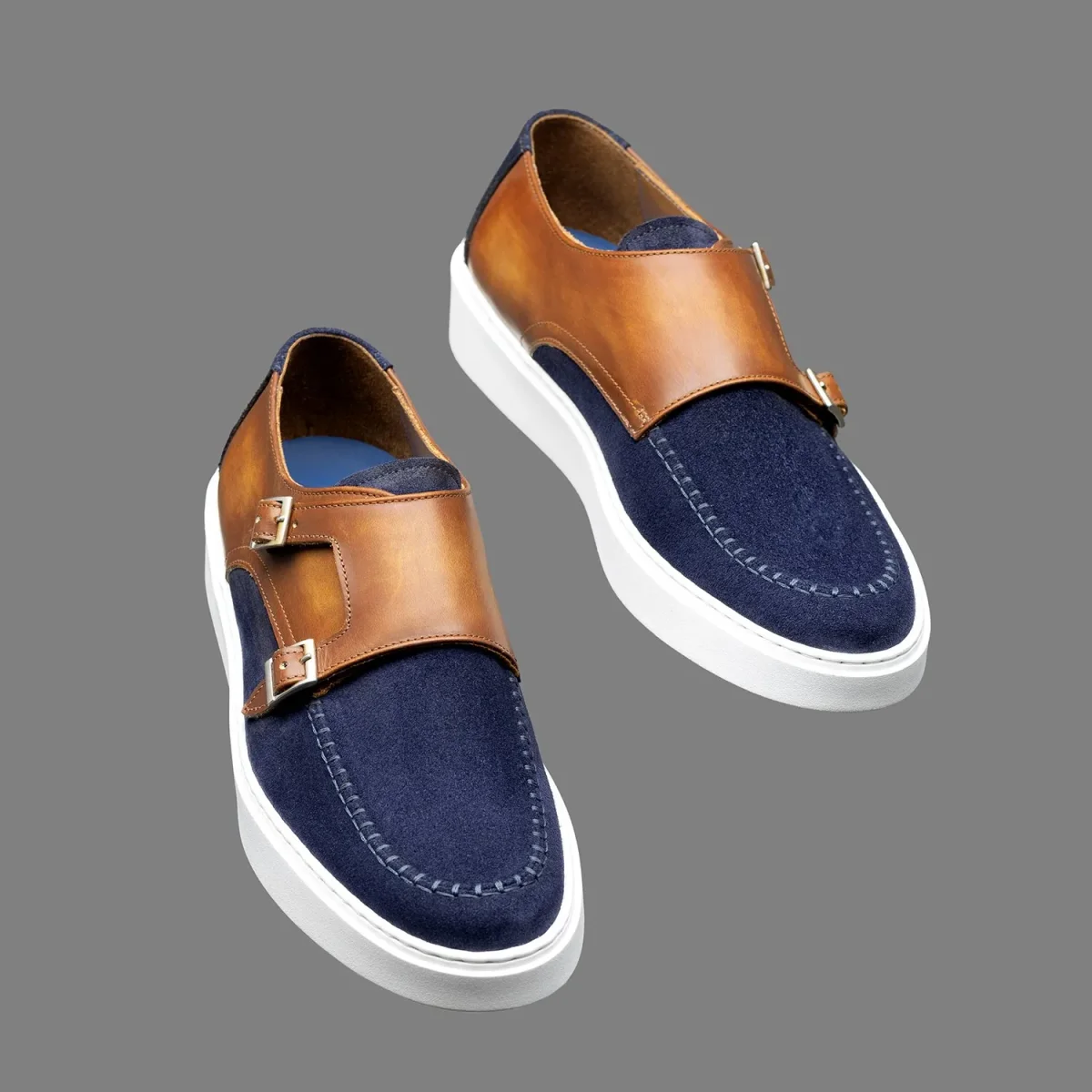 Derby à boucles Altan Bottier en cuir de veau velours bleu marine et cuir de veau lisse Cognac – Image 4