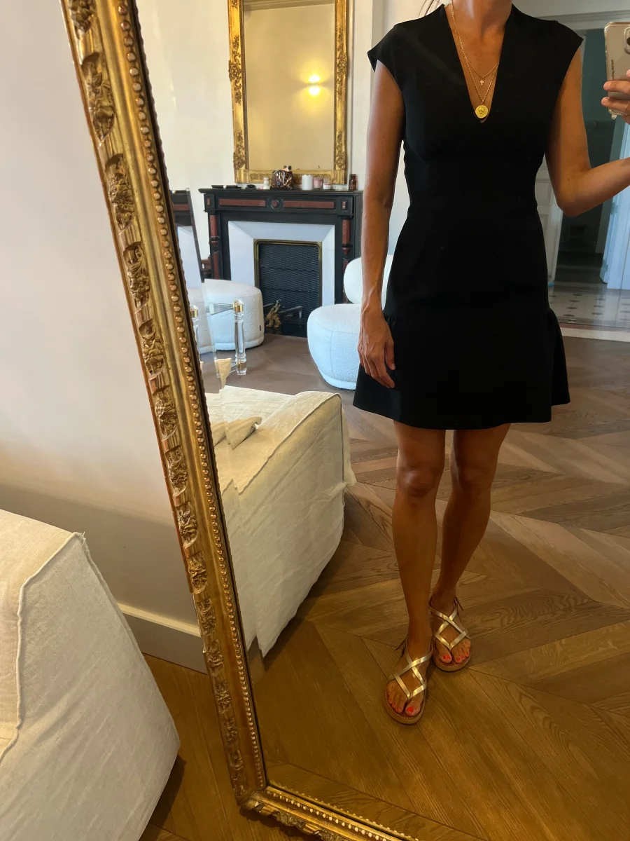 Robe Sandro noire bas volants – Image 3