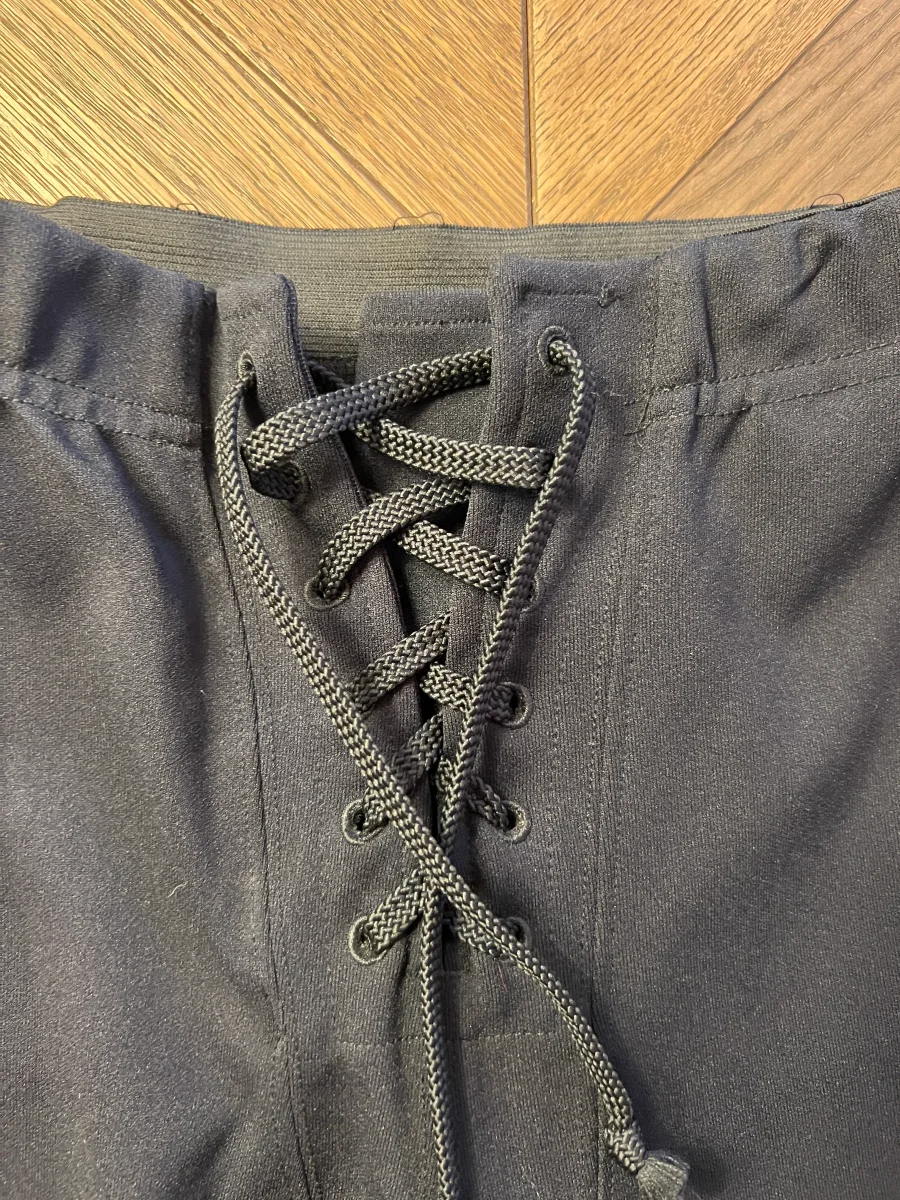 Lucie Gabossi - Season Legging 5 à lacets – Image 5