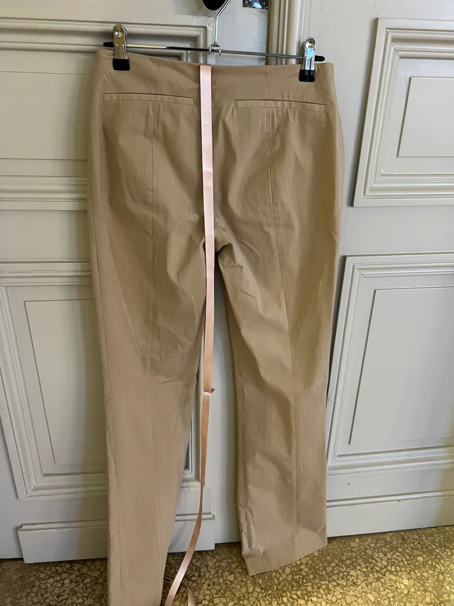 Lucie Gabossi - House Of Cb London Pantalon beige neuf – Image 6