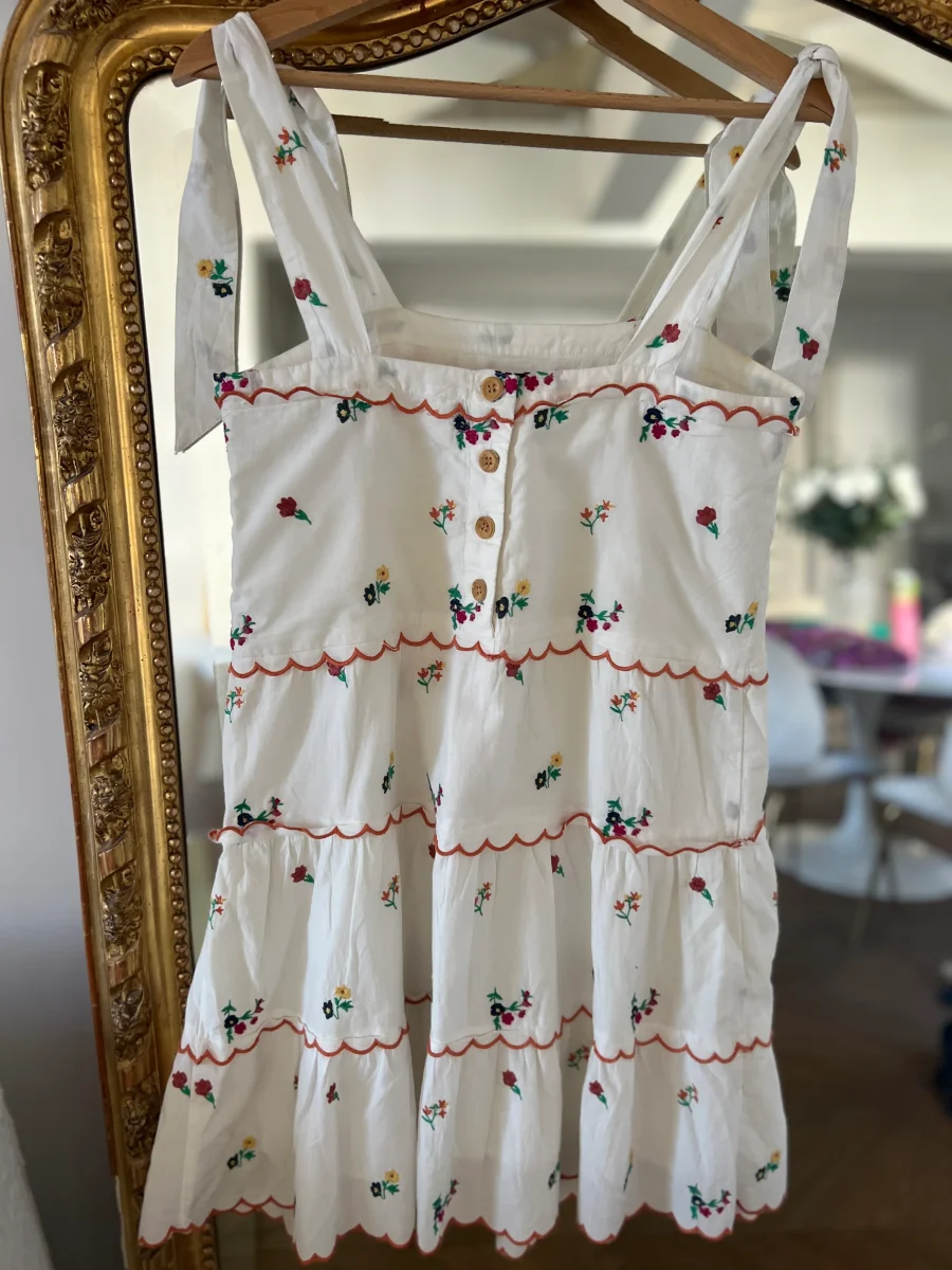 Robe Sézane à fleurs brodées – Image 5