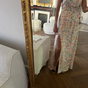 Robe longue Les Jupons de Louison à fleurs