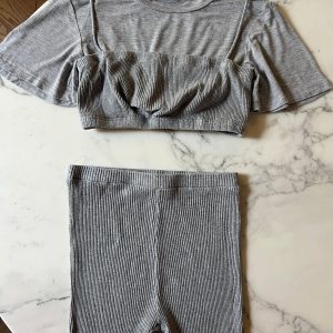 Lucie Gabossi - Ensemble short et haut gris 2 pièces