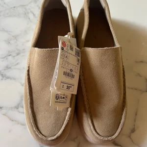 Lucie Gabossi - Zara moccassins enfant beige T.35