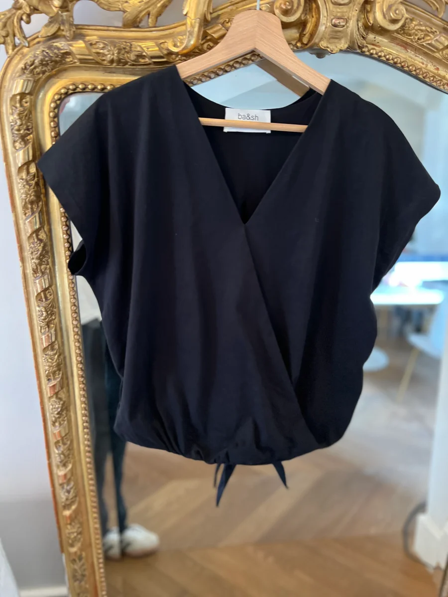 Haut noir Ba&sh dos ouvert – Image 7