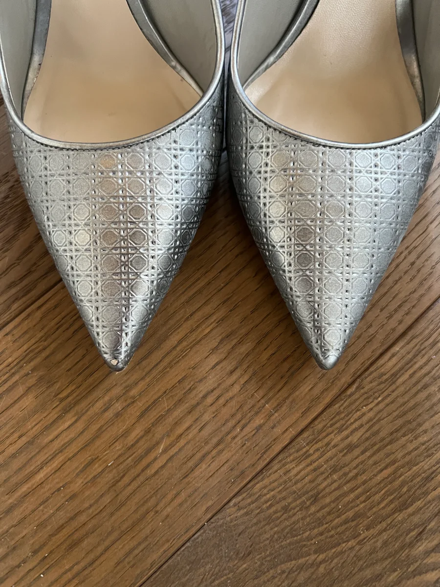 Escarpins Dior argentées – Image 9