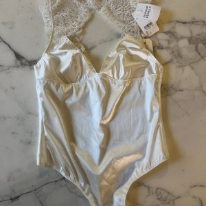 Lucie Gobassi - Simone Pérèle Body symphanie blanc satiné Neuf T1