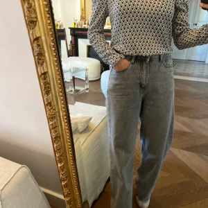 Blouse Morgan transparente à motifs