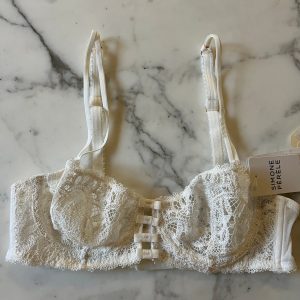 Lucie Gabossi - Simone Pérèle Soutien gorge corbeille blanc classique Symphonie neuf 85C