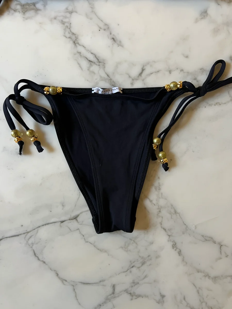 Lucie Gabossi - Chichi Castelango Paris Maillot de bain deux pièces Oxana noir à perles – Image 3