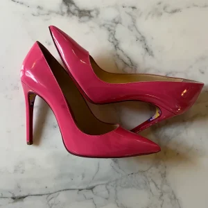 Jade Leboeuf - Escarpins rose vernis T.38