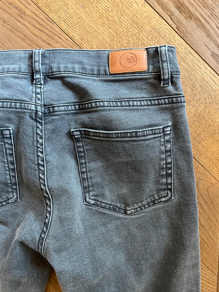 Jean Des Petits Hauts gris foncé – Image 8