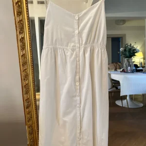Robe Garance Paris blanche à bretelles