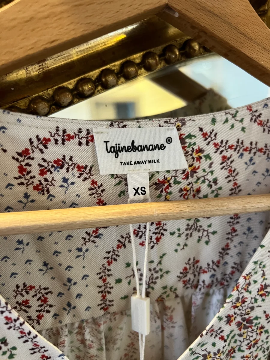 Tajine Banane - Blouse d'allaitement fleurie ecru T.XS – Image 3