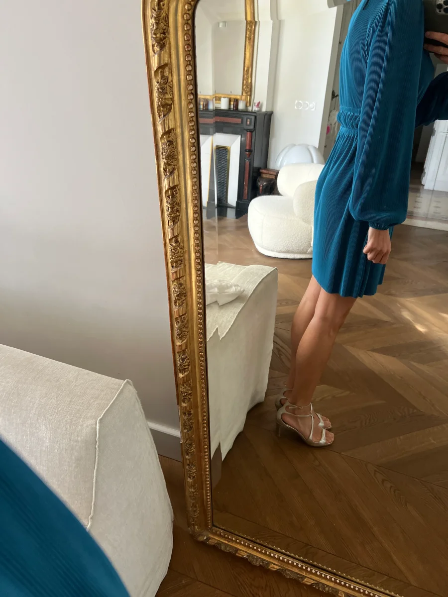 Marine Lorphelin Robe Zara bleu plissée – Image 5