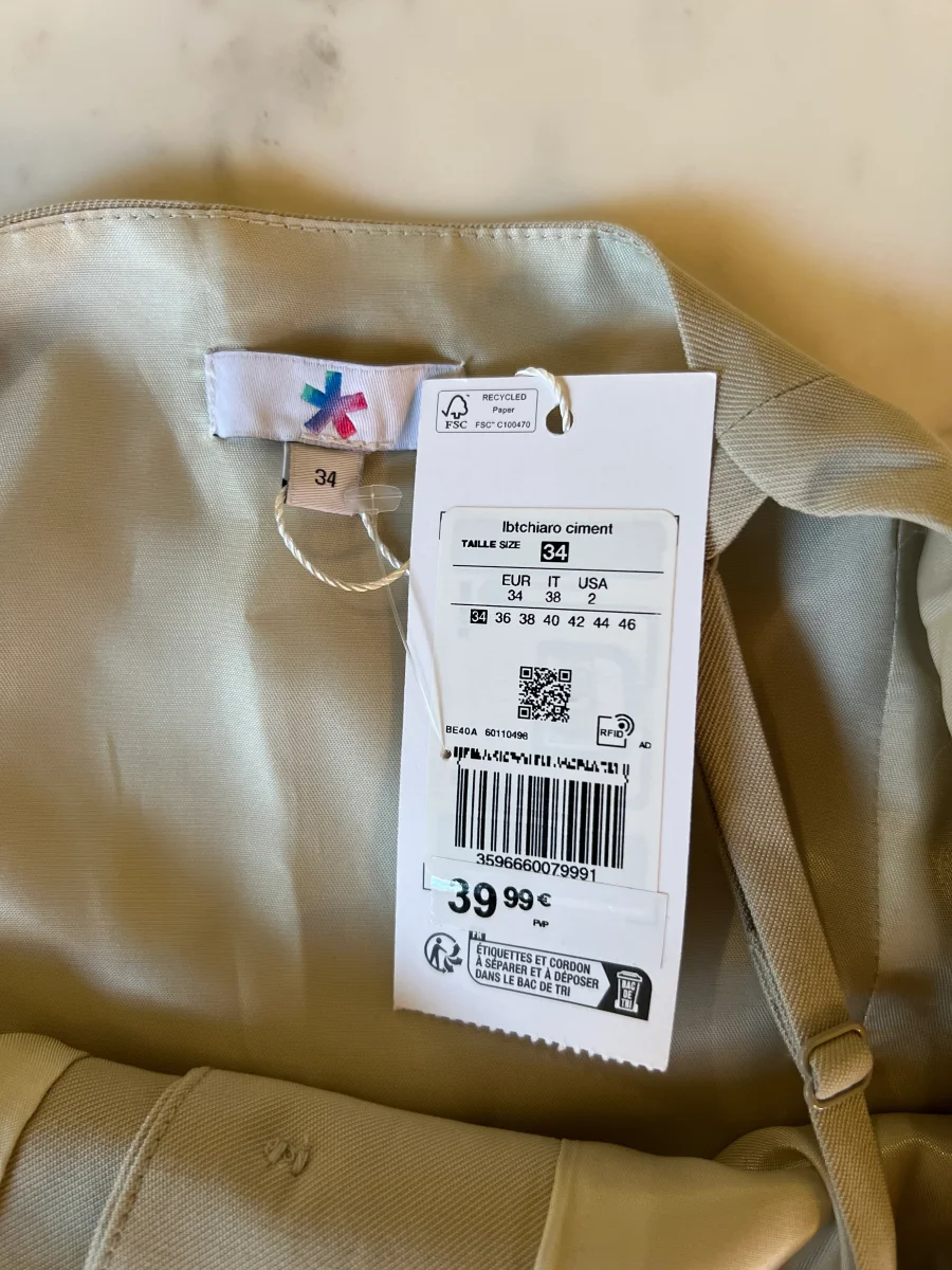 Lucie Gabossi - Be Camaieu Débardeur Neuf beige à boutons – Image 5