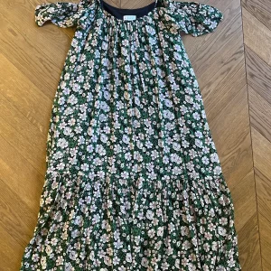 Robe Claudie Pierlot à fleurs
