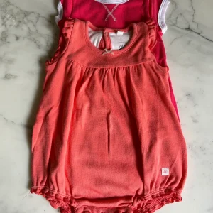Lot de deux Bodies rose Petit Bateau 3 mois