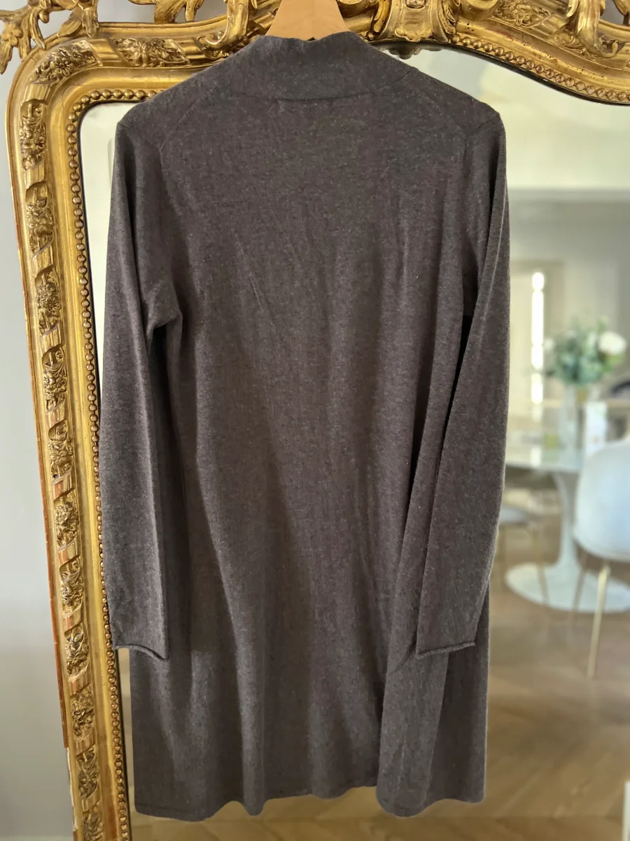 Apostrophe - Gilet long gris en cachemire – Image 6