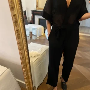 Combinaison Sandro Noire transparence sur le haut