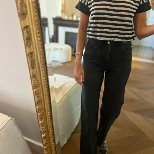 Armani Collezioni -  T shirt ajouré