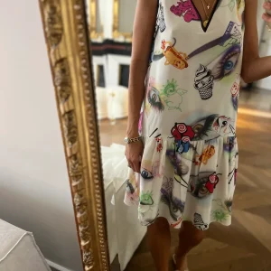 Kenzo - Robe à motifs col V