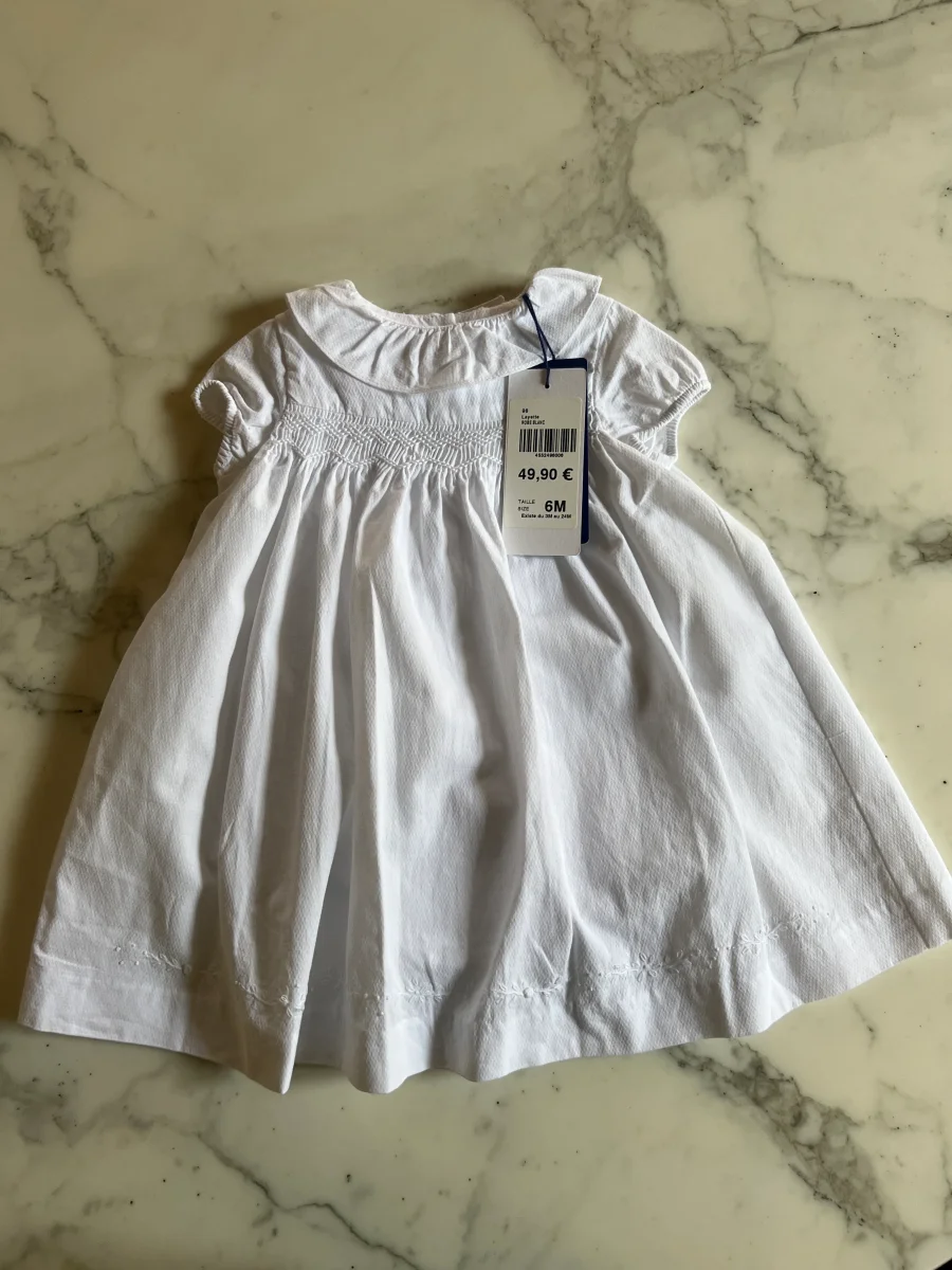 Cyrillus - Robe lafayette blanche Neuve T.6mois
