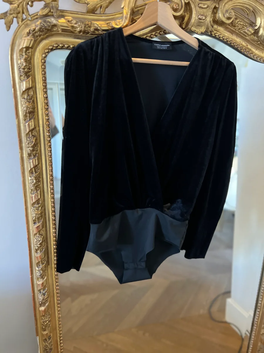 Body Zara velours noir