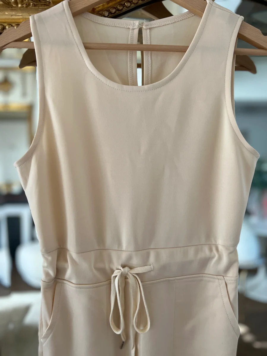 Combinaison pantalon ecrue fluide – Image 7