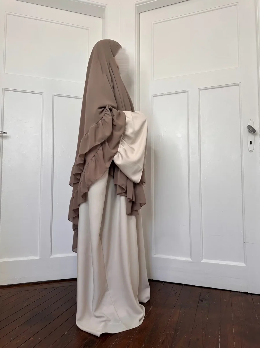 Khimar 3 Voiles Mousseline Arrondi à volant – Image 5