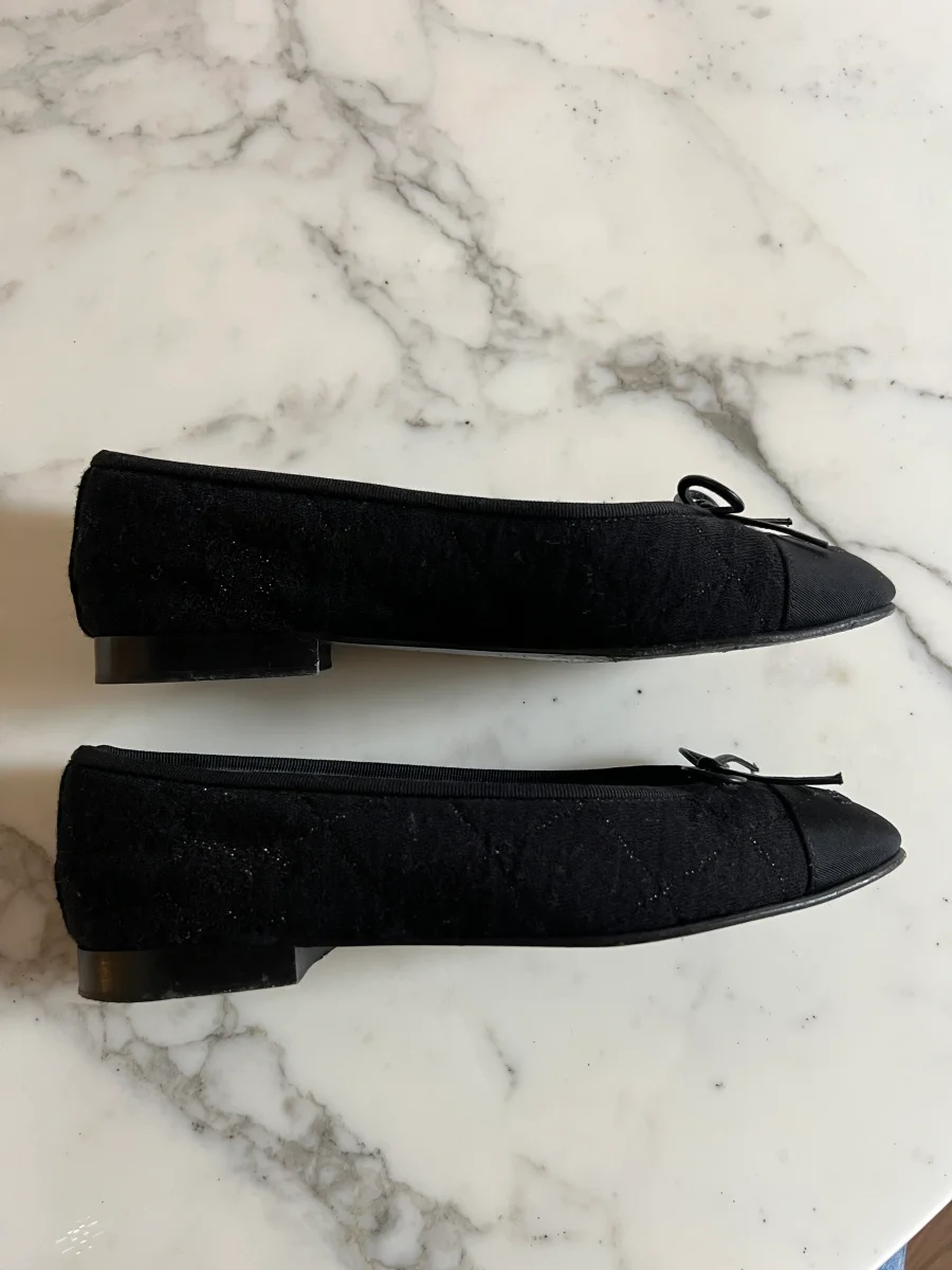 Chanel - Ballerines noires T.37 – Image 3