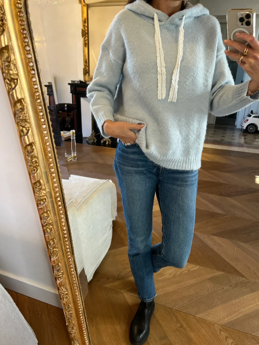 Pull à capuche Kilky bleu ciel – Image 4