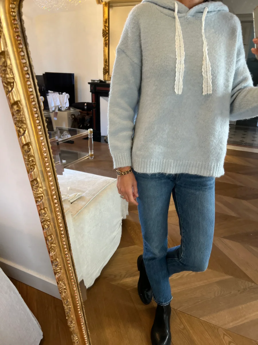 Pull à capuche Kilky bleu ciel – Image 2