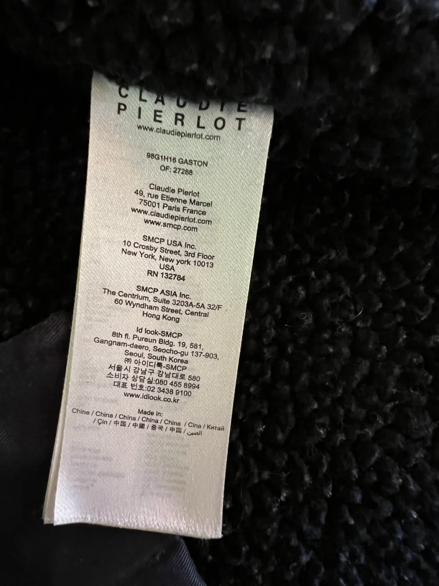 Manteau Claudie Pierlot bleu marine capuche fourrure – Image 9