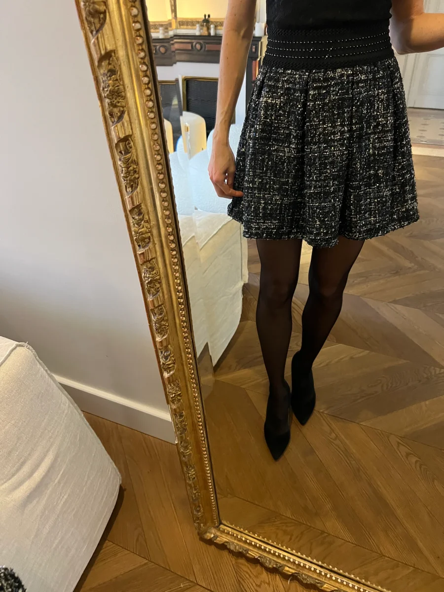 - Robe en tweed et dentelle – Image 3