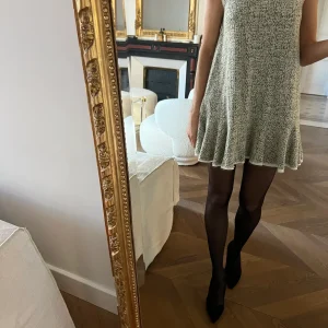 Zara - Robe col blanc noeud noir