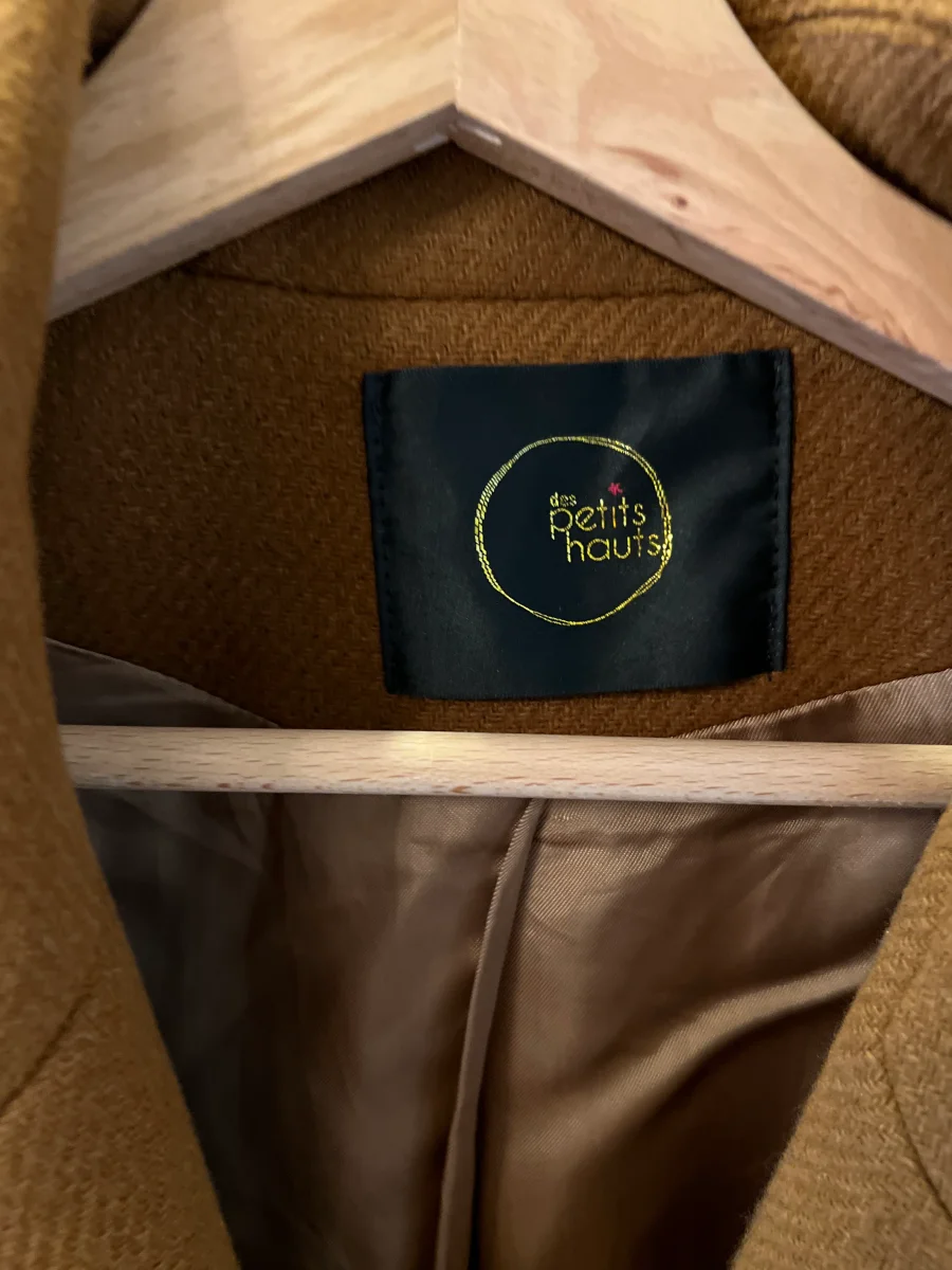 Manteau Des Petits Hauts marron camel – Image 7