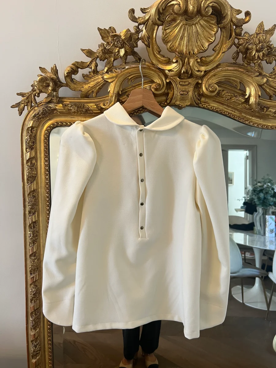 Janne Mill - Blouse ecrue boutons pressions – Image 8