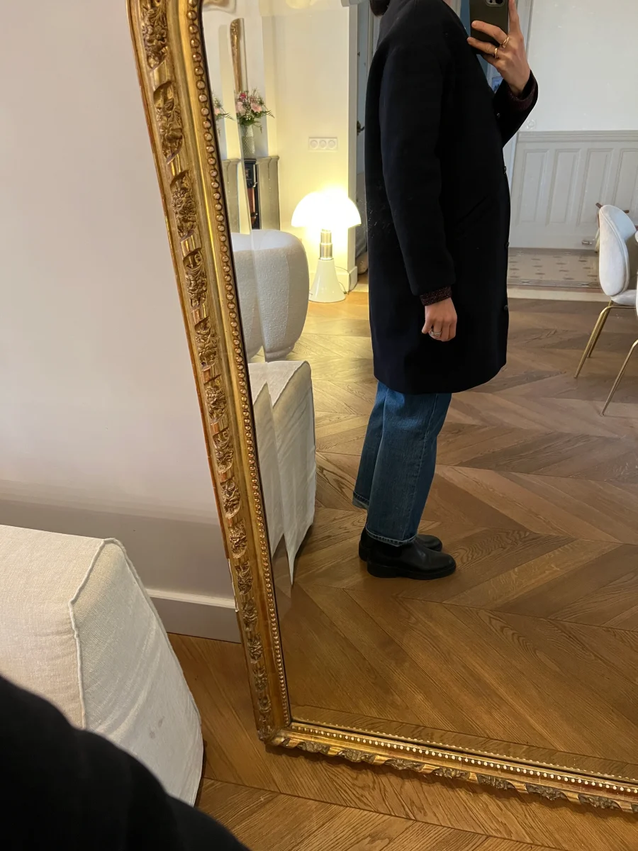 Manteau des Petits Hauts bleu marine col irisé – Image 5