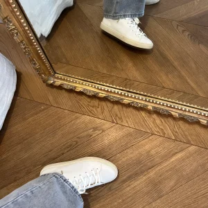 Baskets Bobbies blanc cassé & croco