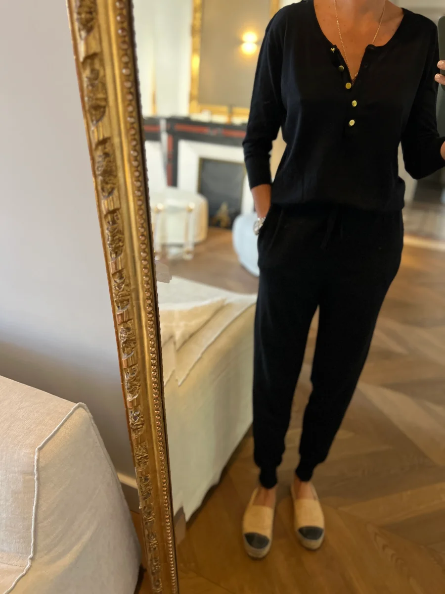 Combinaison Sandro noire boutons dorés – Image 2